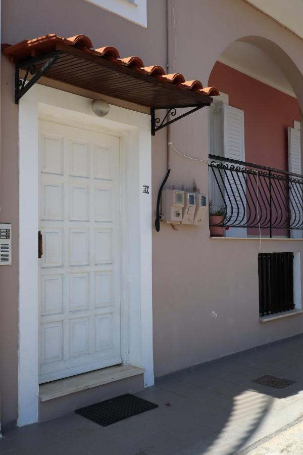 Helena Apartment Argostoli Экстерьер фото